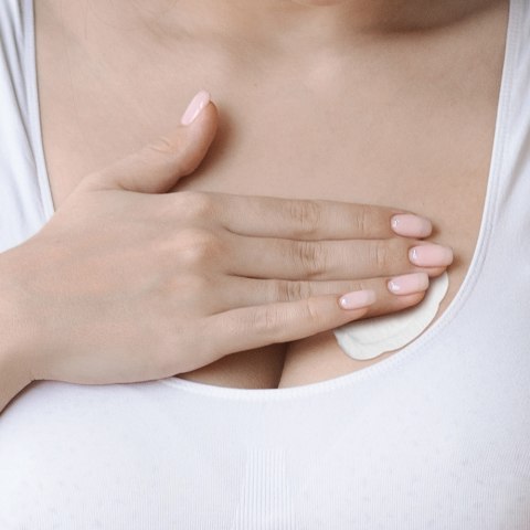 Wkładki laktacyjne Bocioland super chłonne białem anatomiczne 100 szt Wkładki laktacyjne Bocioland super chłonne białem anatomiczne 100 szt