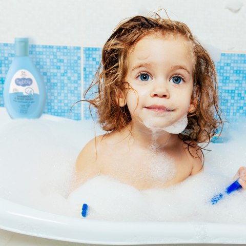 Szampon do włosów i ciała Bebble żel 2w1 dla dzieci lawenda 200 ml 0+ Szampon do włosów i ciała Bebble żel 2w1 dla dzieci lawenda 200 ml 0+
