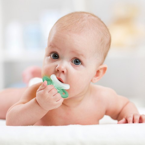 Gryzak silikonowy Babyono na ząbkowanie do chłodzenia w lodówce zielony Gryzak silikonowy Babyono na ząbkowanie do chłodzenia w lodówce zielony