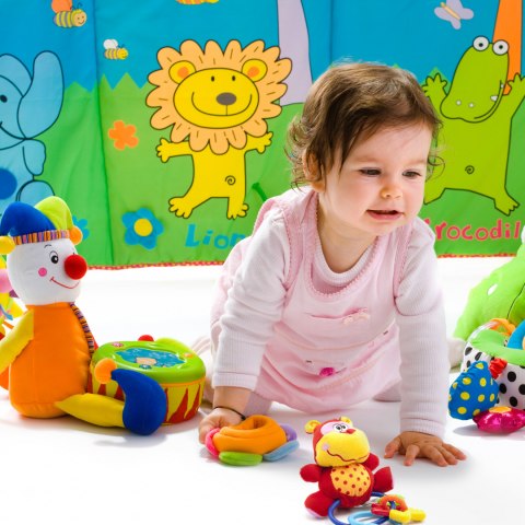 Pluszak przytulanka Eurobaby małpka grzechotka sensoryczna czerwona Pluszak przytulanka Eurobaby małpka grzechotka sensoryczna czerwona