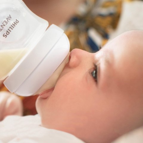 Butelka Philips Avent Natural Response antykolkowa 125 ml 0+ SCY900/01