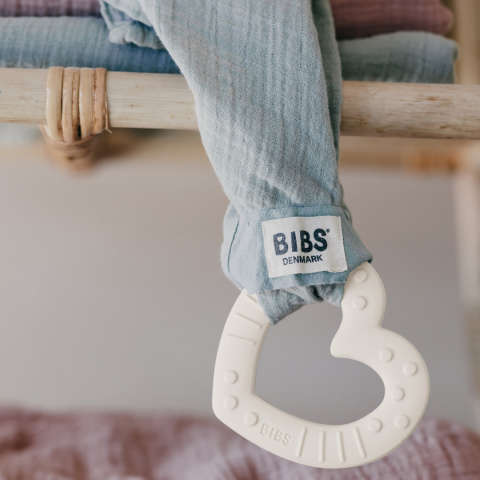 Gryzak BIBS dla niemowląt na ząbkowanie Baby Bite z wypustkami Ivory Gryzak BIBS dla niemowląt na ząbkowanie Baby Bite z wypustkami Ivory