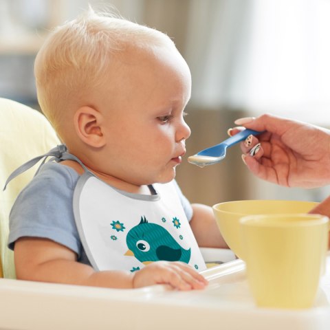 Śliniak miękki wiązany Canpol zmywalny z kieszonką zielony ptaszek 6+ Śliniak miękki wiązany Canpol zmywalny z kieszonką zielony ptaszek 6+