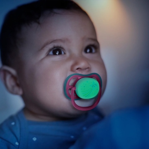 Smoczek Avent uspokajający symetryczny Philips Ultra Air 0+ 2pak SCF376/18