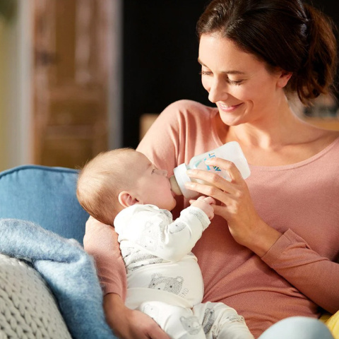 Philips Avent Classic Butelka antykolkowa do karmienia wąska 260 ml 1+ Philips Avent Classic Butelka antykolkowa do karmienia wąska 260 ml 1+