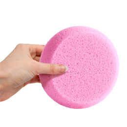Gąbka do kąpieli Akuku delikatna do mycia niemowląt 9 x 4 cm różowa 0+