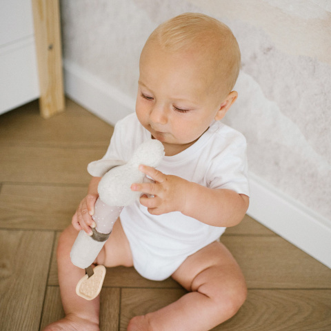 Pluszak przytulanka piszczek szeleścik Babyono z gryzakiem Gąska Zoe Pluszak przytulanka piszczek szeleścik Babyono z gryzakiem Gąska Zoe