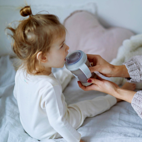 Ustnik treningowy Canpol do butelki silikon do samodzielnego picia 6+