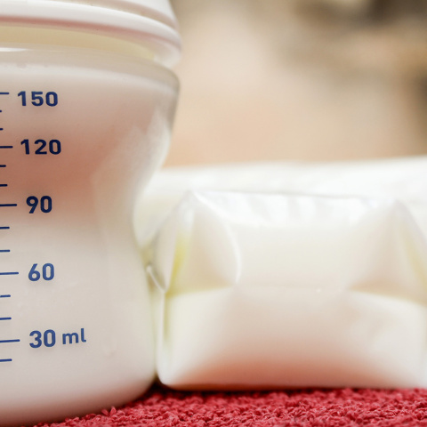 Woreczki strunowe do przechowywania pokarmu mrożenia Akuku 150 ml 30 szt. Woreczki strunowe do przechowywania pokarmu mrożenia Akuku 150 ml 30 szt.