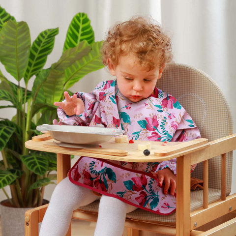 Fartuszek dla dzieci śliniak z rękawami kieszonką Babyono różowy duży 12+ Fartuszek dla dzieci śliniak z rękawami kieszonką Babyono różowy duży 12+
