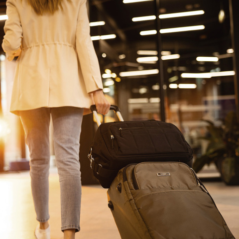 Torba podróżna do szpitala dla mamy do samolotu Babyono 40x20x25 na ramię