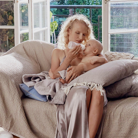 Smoczek LOVI do karmienia antykolkowy Super Vent 3-przepływowy 3+ 2 szt.