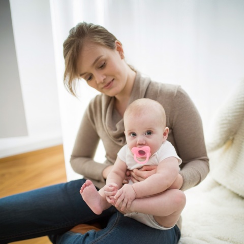 Dr Browns Smoczek uspokajający okrągły silikonowy miękki gryzak 0+ różowy