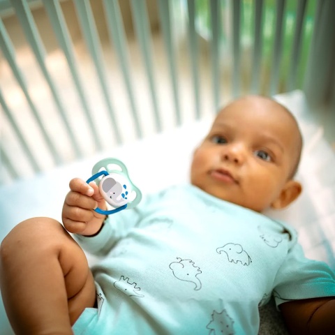 Smoczek Avent uspokajający symetryczny Philips Ultra Air 0+ 2pak SCF080/05