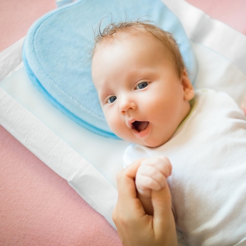 Podkłady higieniczne Canpol 60 x 60 cm wielofunkcyjne uniwersalne 10 szt.