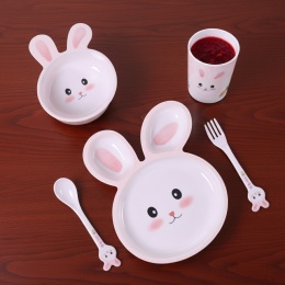 Kubek miseczka talerzyk sztućce zestaw do samodzielnego jedzenia Bocioland