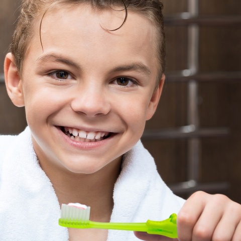 Szczoteczka do zębów Akuku dla dzieci do nauki miękka zielony krokodyl 12+