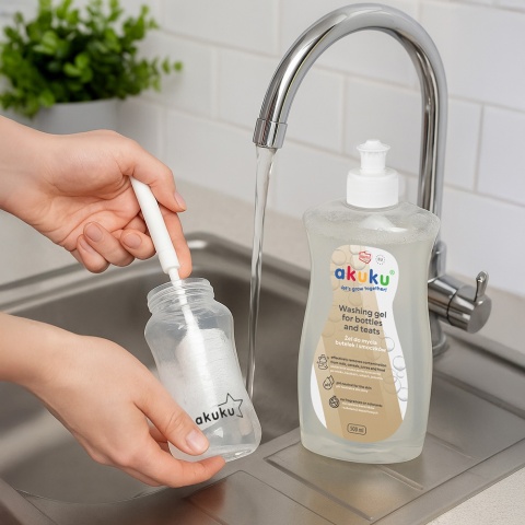 Płyn do mycia butelek smoczków zabawek żel Akuku 500 ml + pompka gratis