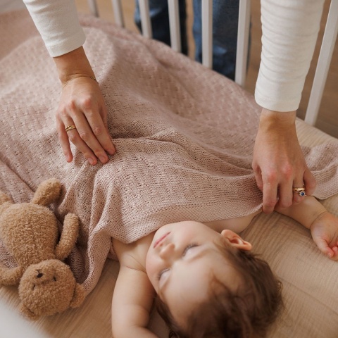 Koc bambusowy dla niemowląt i dzieci hipoalergiczny BabyOno 75x100 beżowy