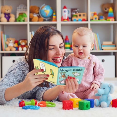 Książeczka sensoryczna Akuku magiczna edukacyjna miękka do wody Magic Book