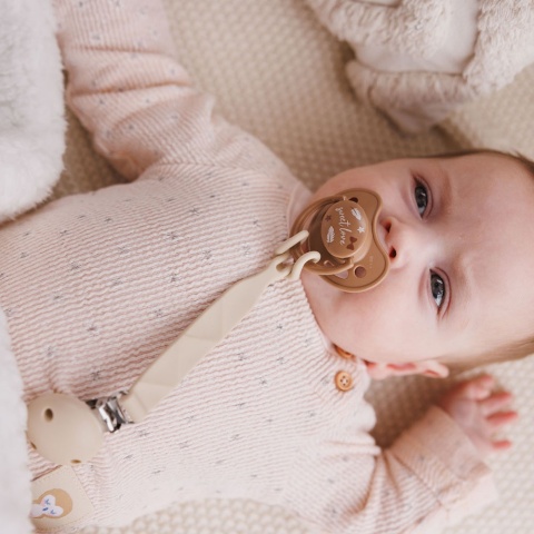 Smoczek uspokajający anatomiczny BabyOno silikon świeci 0m+ 2pak brąz beż