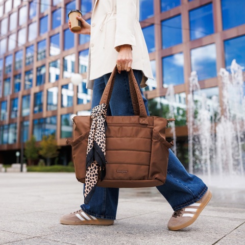 Torba do wózka szpitala dla mamy i dziecka do samolotu Babyono Cami brązowa