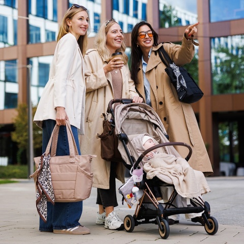 Etui na smoczek BabyOno pojemnik uniwersalny z mocowaniem różowy słonik