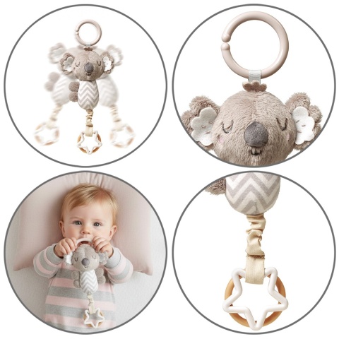 Zawieszka do wózka łóżeczka pluszak miś z dzwoneczkiem Babyono Koala Coco