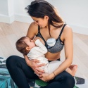 Laktator elektryczny muszlowy Babyono Shelly bezprzewodowy kompaktowy 150ml